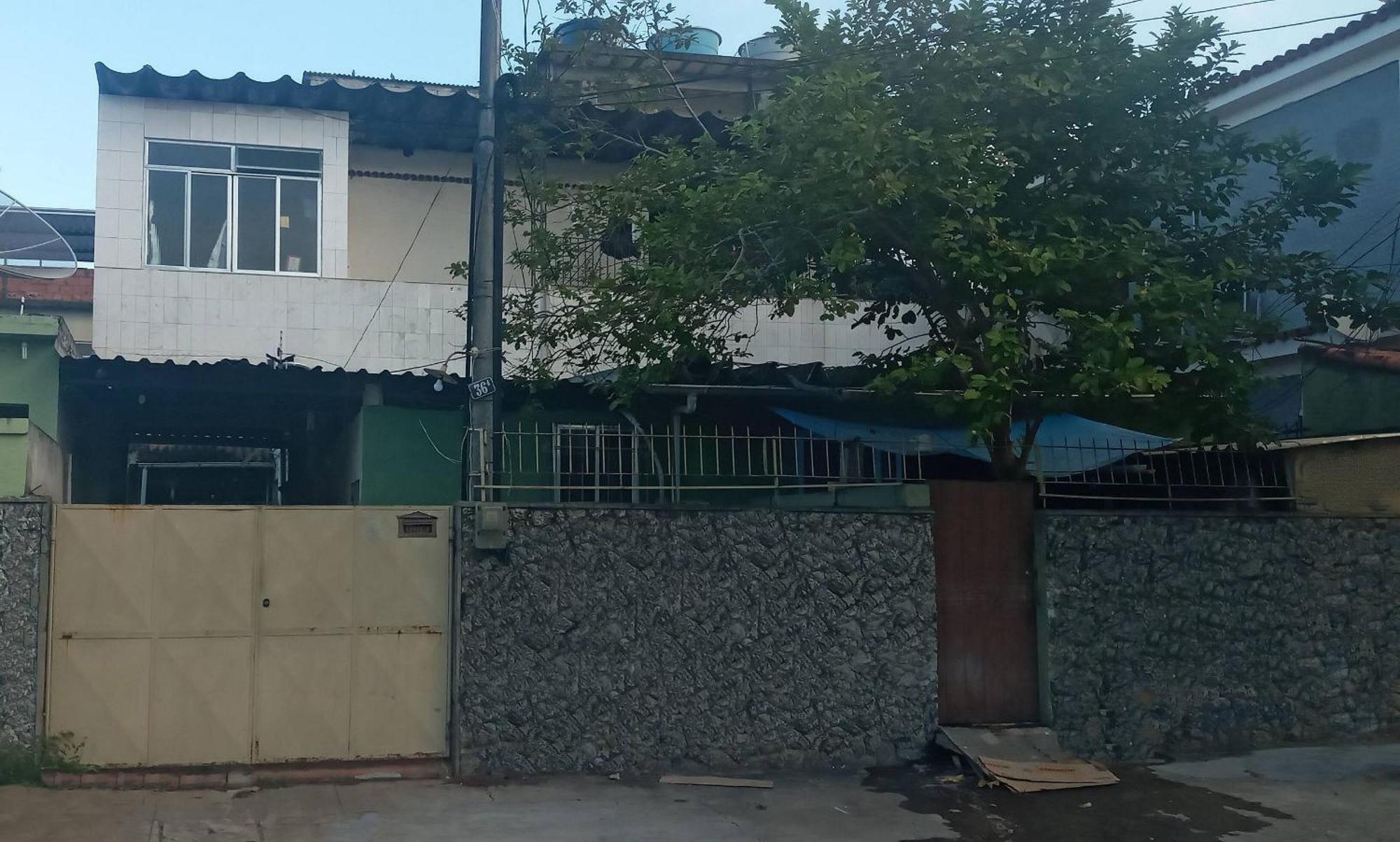 Casa Com Duplo Com Banheiro Privativo * Rio de Janeiro